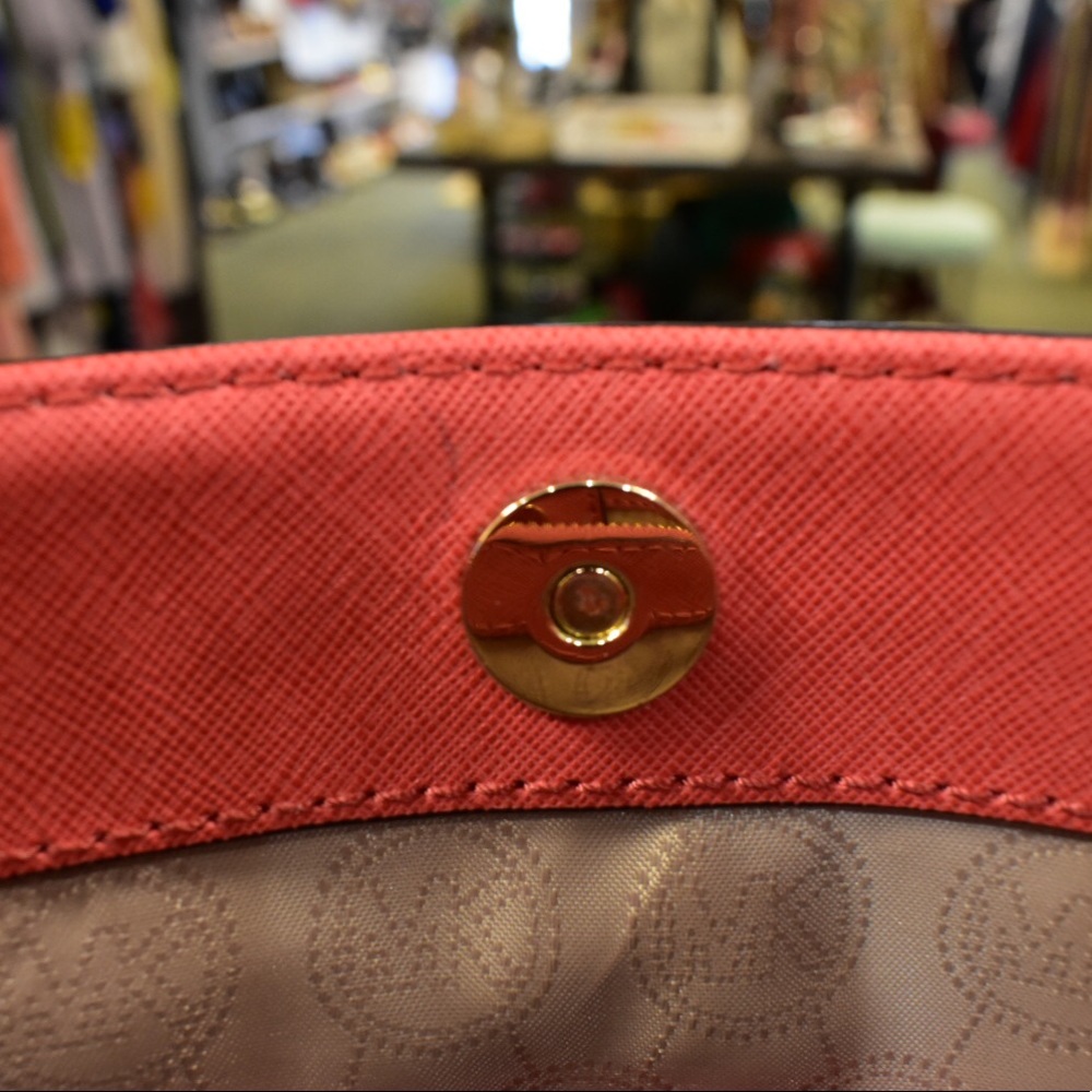 SOLD❌Coral MK 💥 💫NWOT💫 - Picture 8 of 8